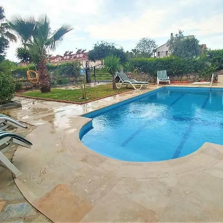 Vila Playa - Solo 4 Bedroom Spacious