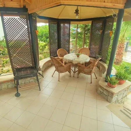 Vila Playa - Solo 4 Bedroom Spacious *
